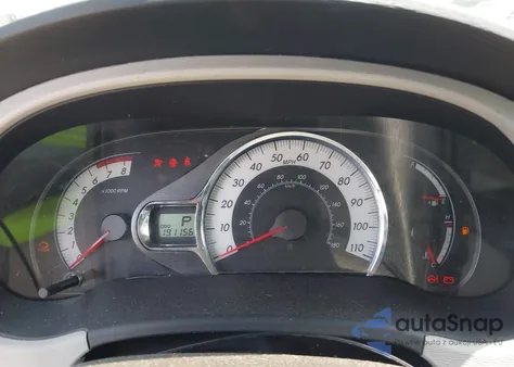 2014 Toyota Sienna Se 8 Passenger z USA, uszkodzony, nr VIN 5TDXK3DC8ES440762